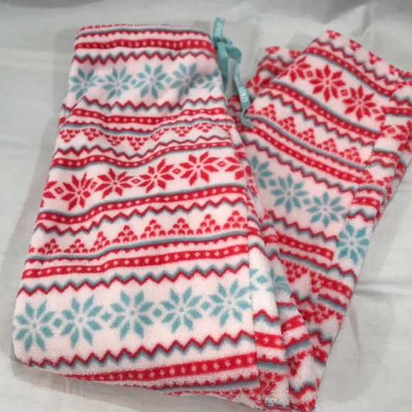 XOXO Snowflake More Lazy Days PJs Red White Size Medium - Picture 5 of 7